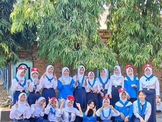 PMR (Palang Merah Remaja)
